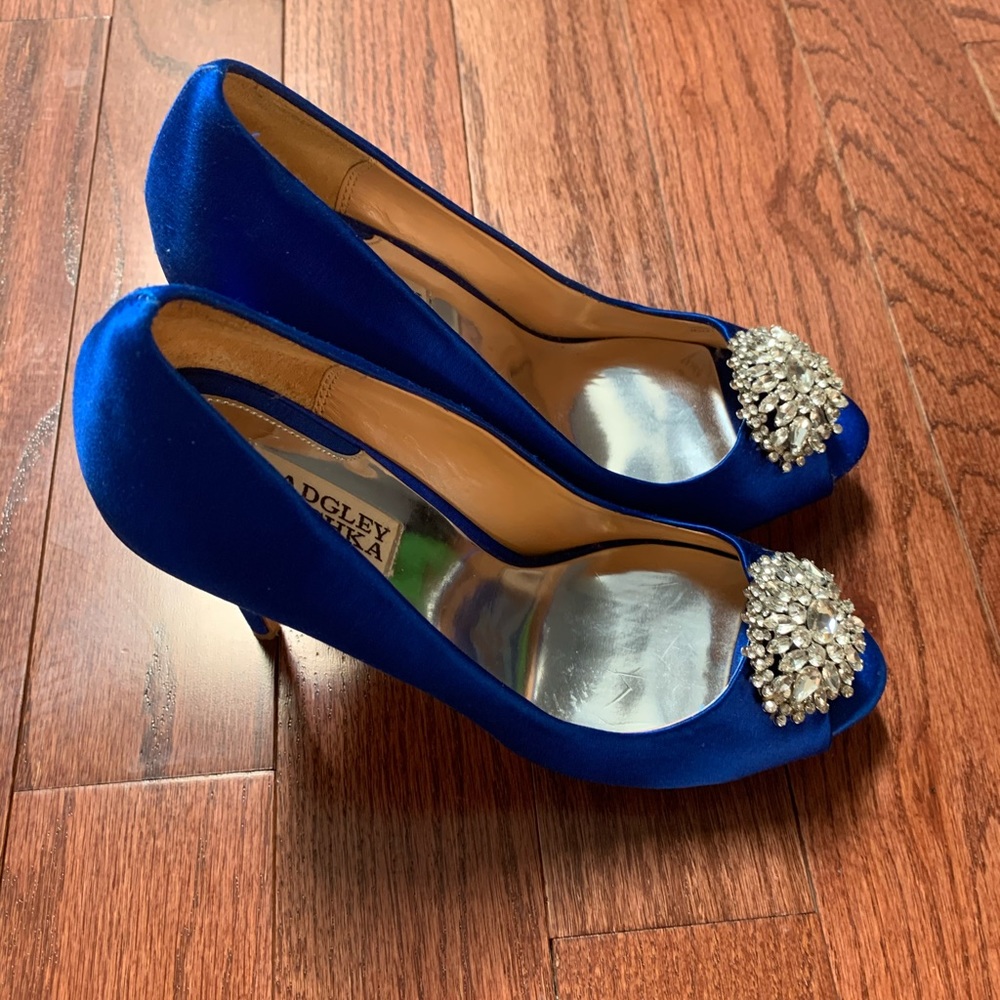 badgley mischka open toes heels